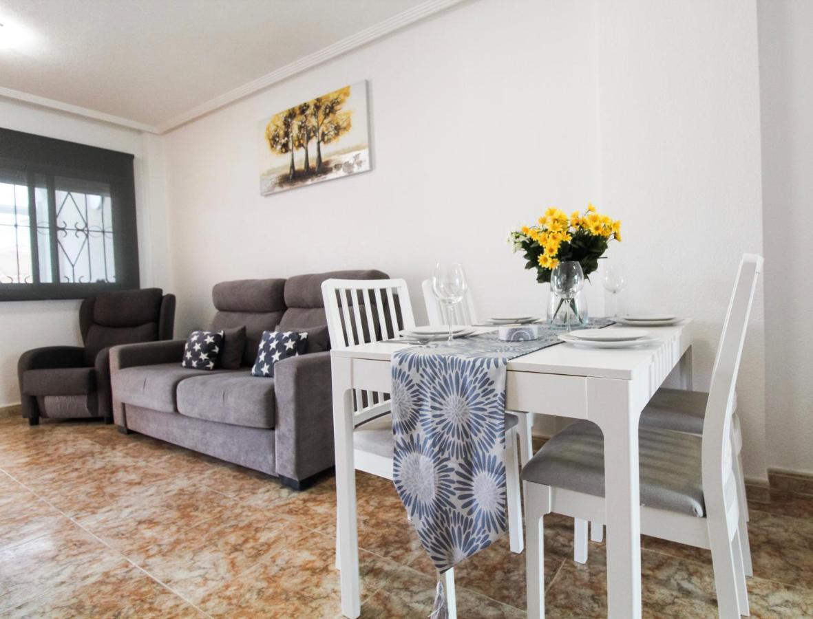 New Apartment In Torrevieja , Punta Prima Orihuela Costa With Pool Luaran gambar