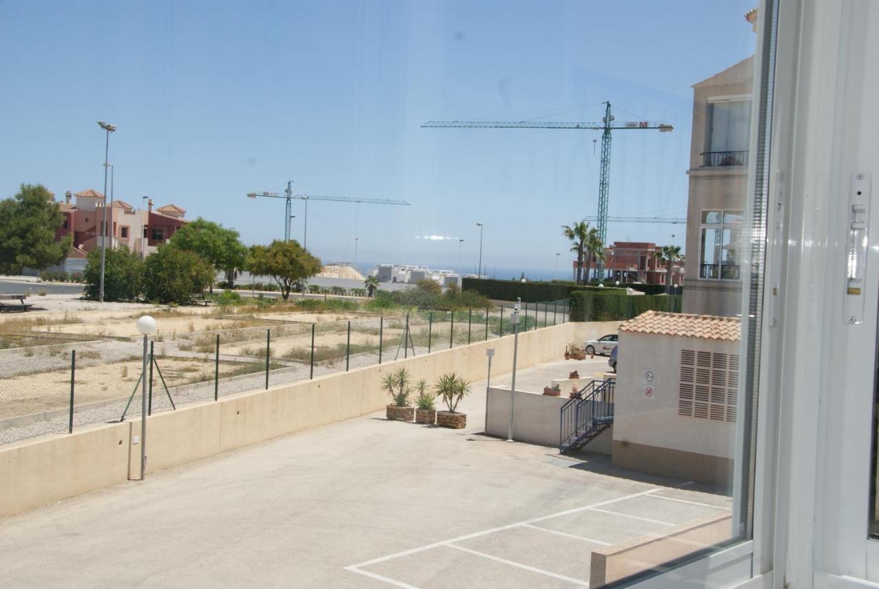 New Apartment In Torrevieja , Punta Prima Orihuela Costa With Pool Luaran gambar