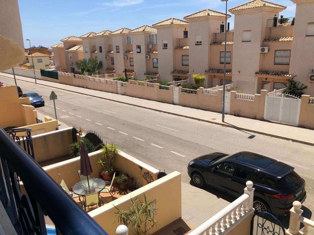 New Apartment In Torrevieja , Punta Prima Orihuela Costa With Pool Luaran gambar